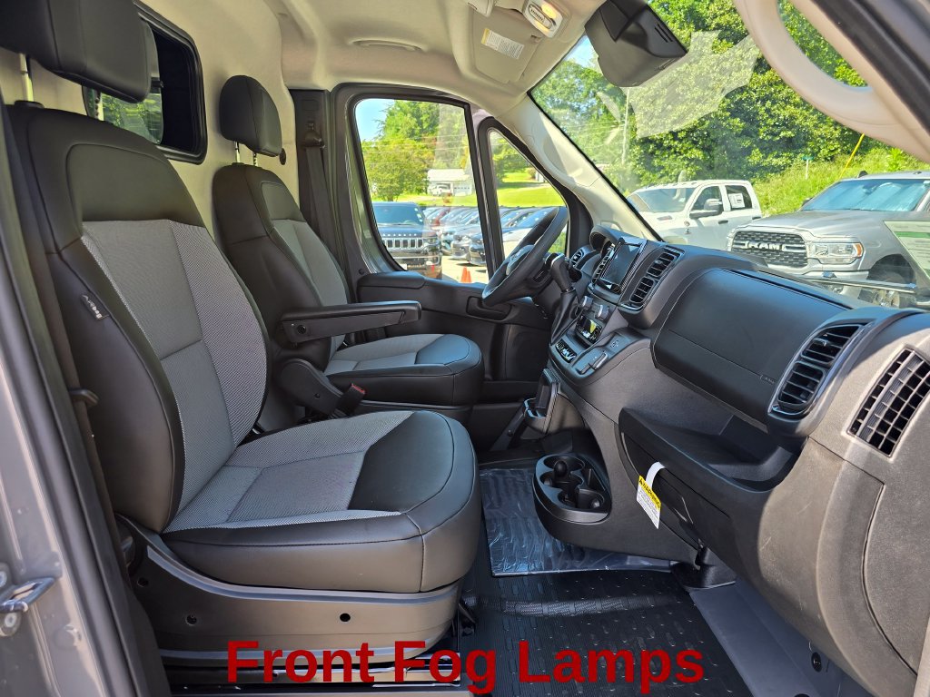 New 2026 RAM ProMaster 2500 w/ Convenience Group FWD image 23