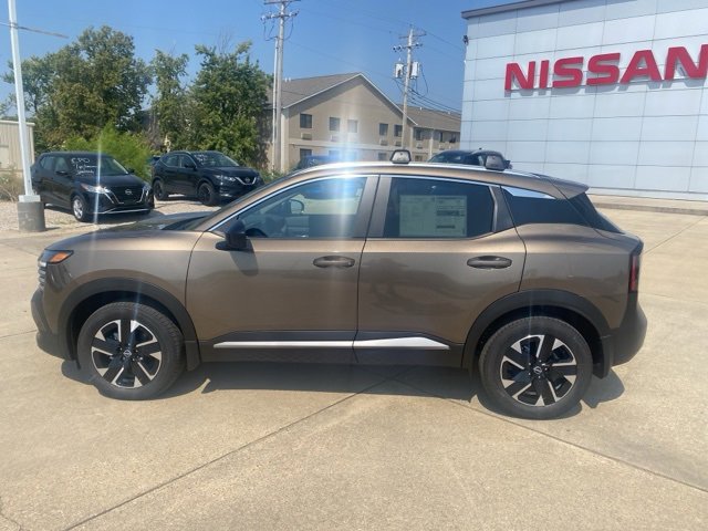 New 2026 Nissan Kicks SV w/ SV Premium Package image 3