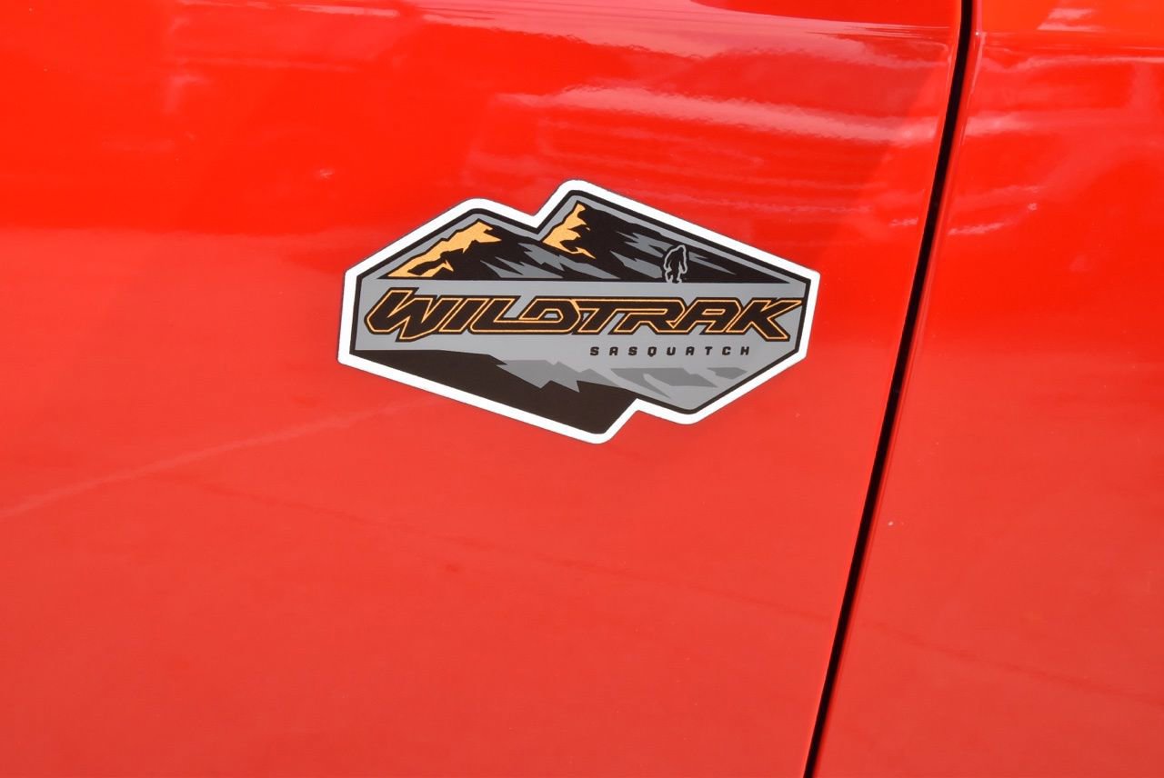 Certified 2024 Ford Bronco Wildtrak AWD/4WD image 50