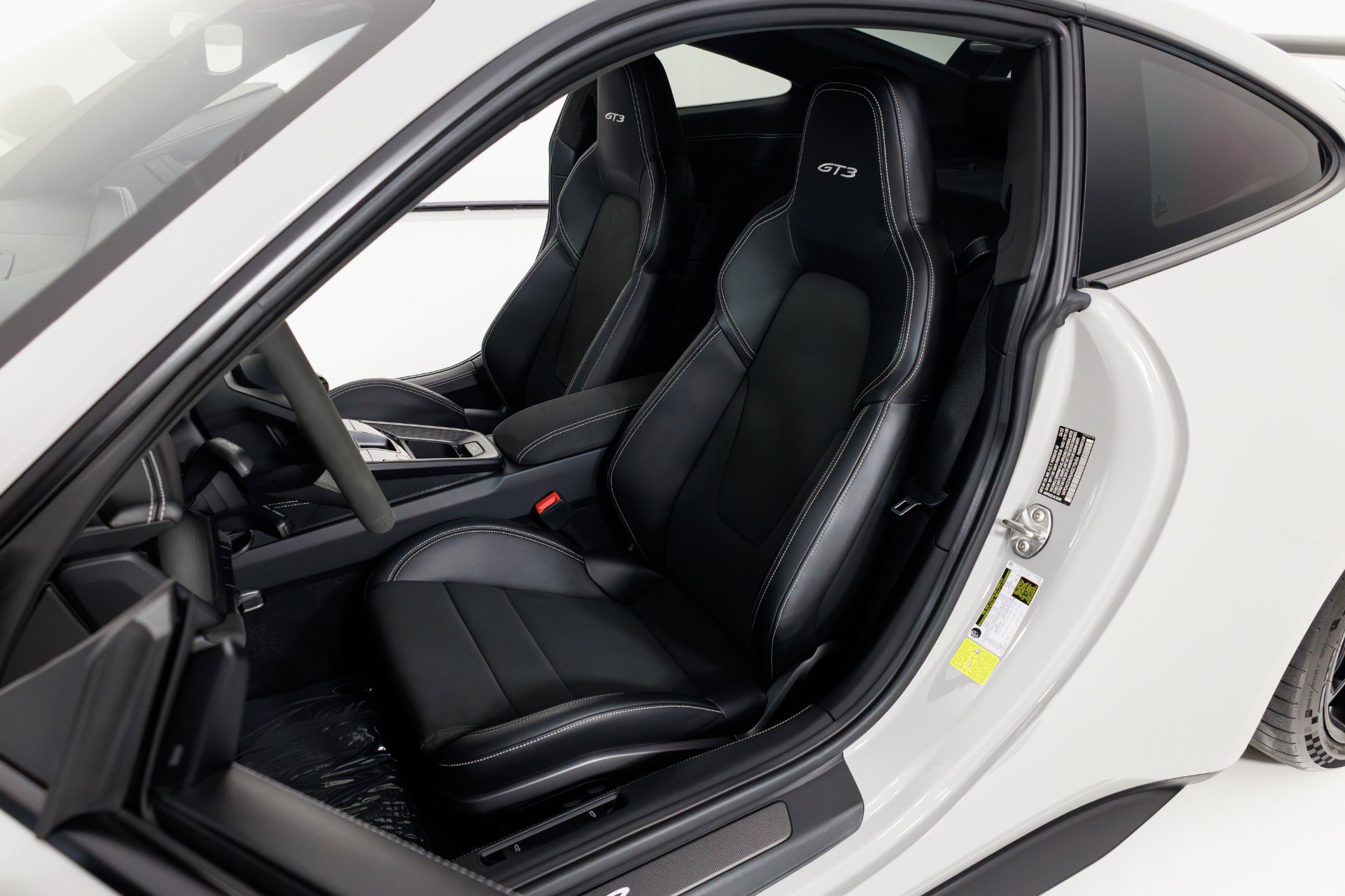 Used 2022 Porsche 911 GT3 RWD image 15