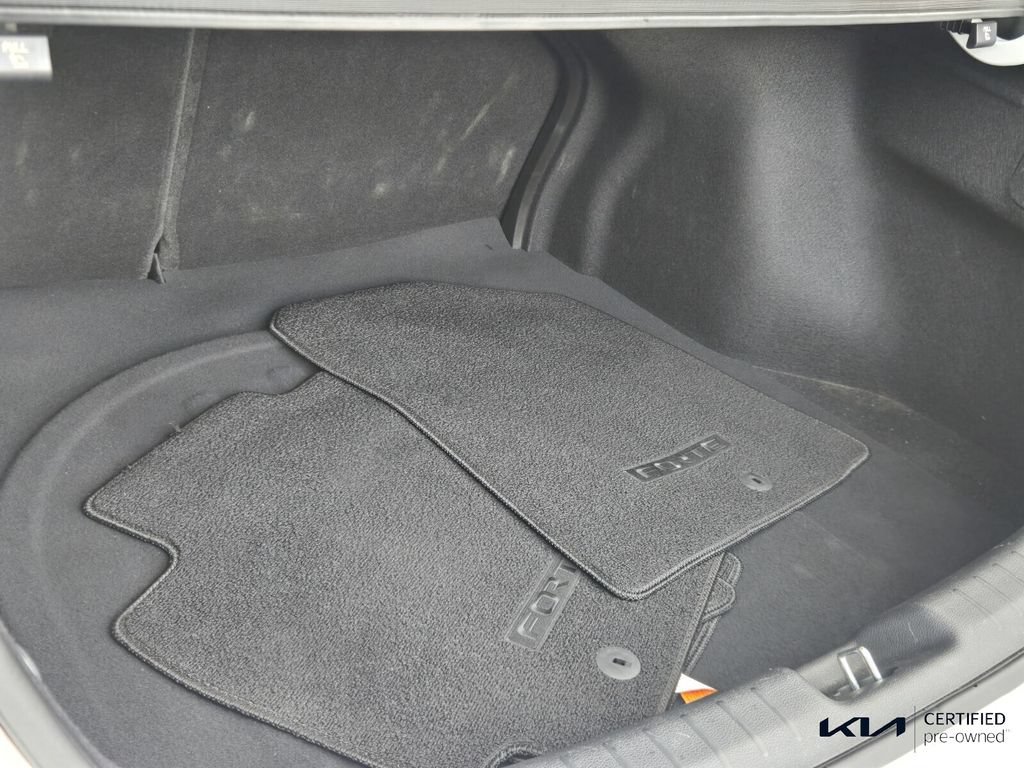 Certified 2023 Kia Forte LXS w/ LXS Technology Package FWD image 14
