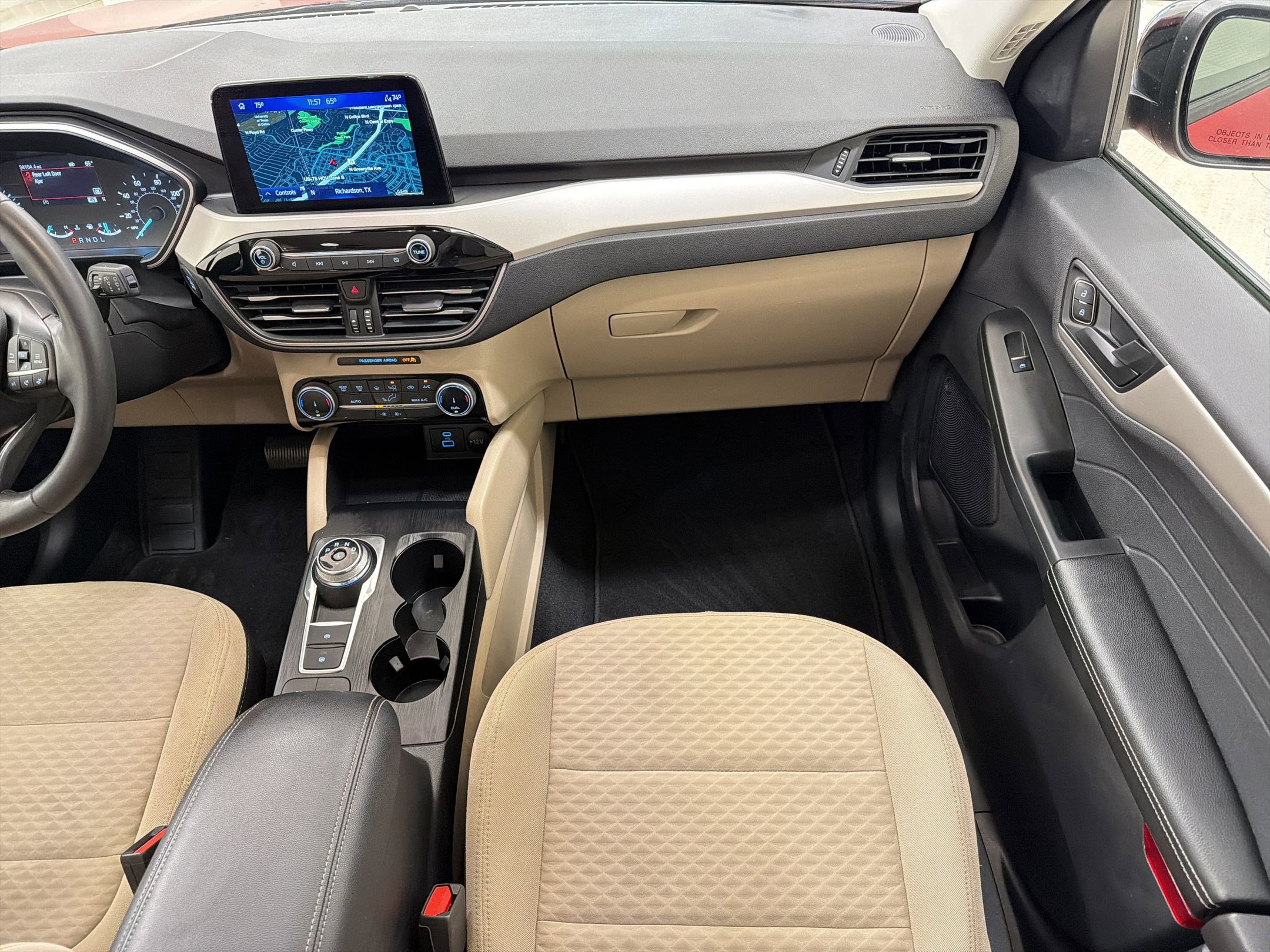 Certified 2022 Ford Escape SE w/ SE Sport Appearance Package FWD image 28