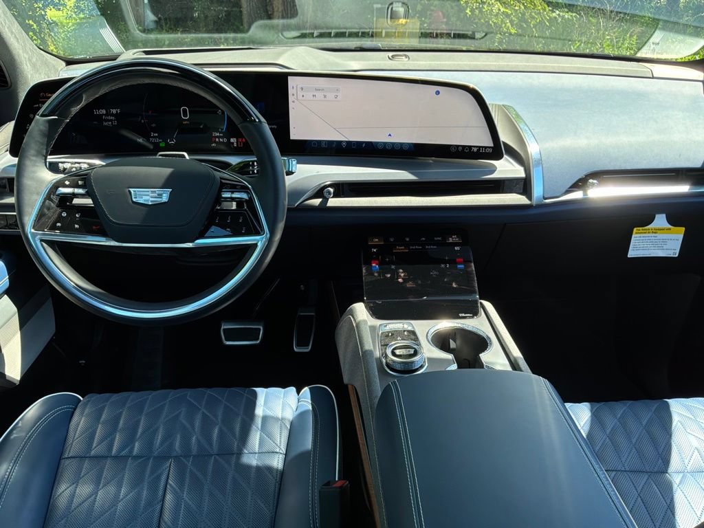 New 2026 Cadillac Vistiq Premium Luxury AWD/4WD image 27