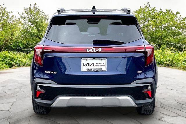 Certified 2024 Kia Seltos EX image 4