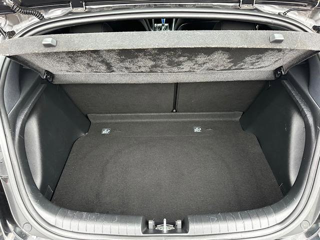 Used 2019 Hyundai Veloster 2.0 image 28