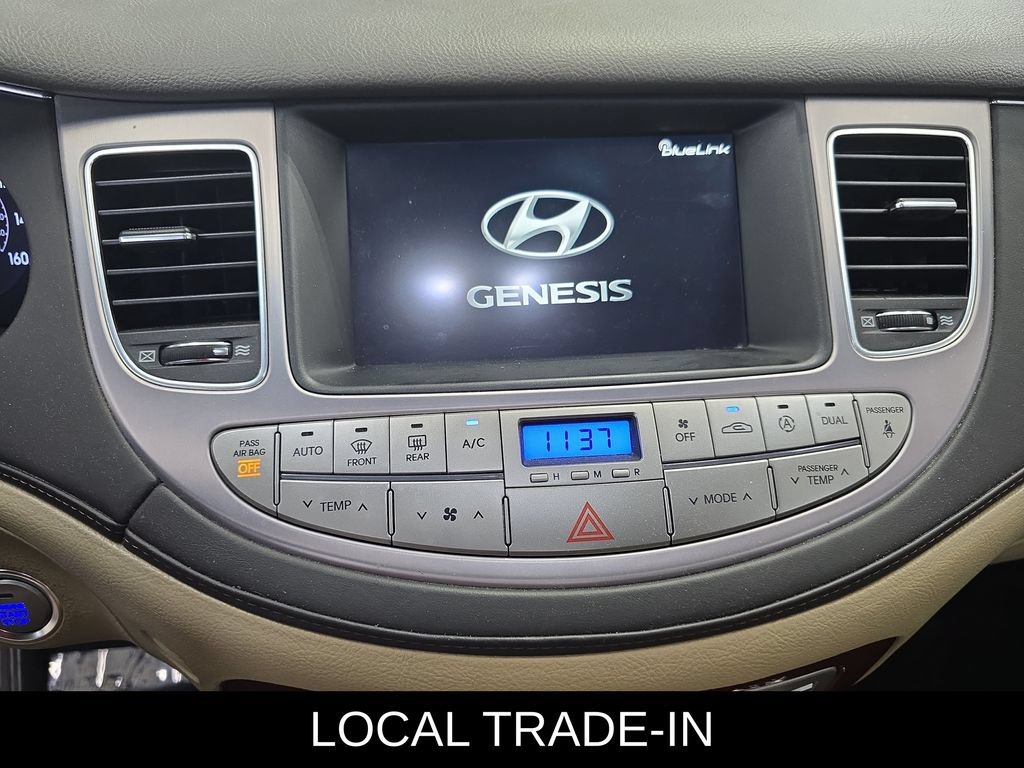 Used 2013 Hyundai Genesis 3.8 w/ Technology Pkg RWD image 20