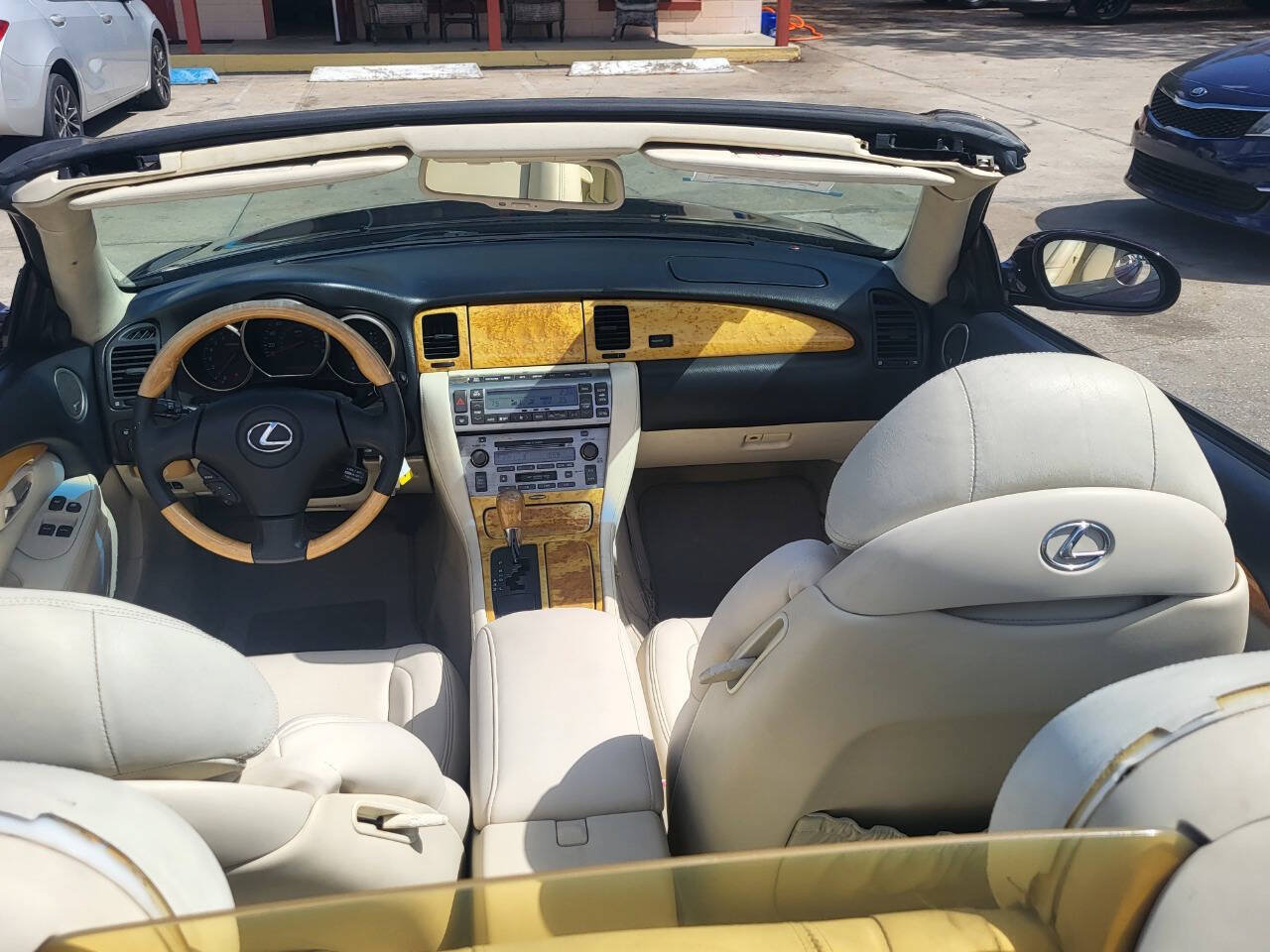 Used 2004 Lexus SC 430 Convertible RWD image 11