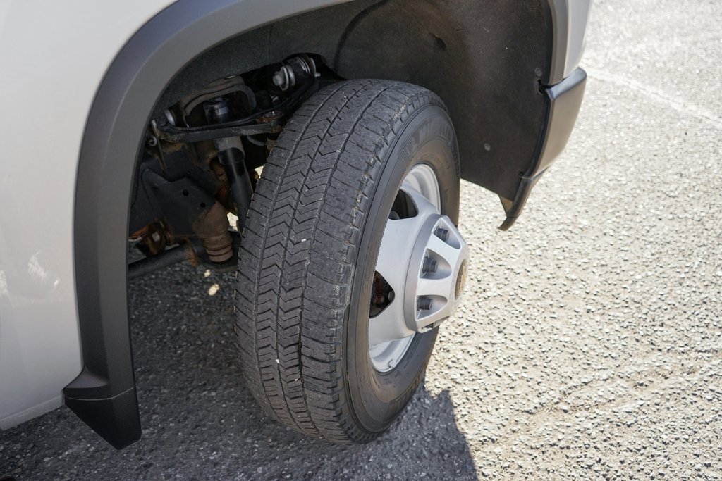 Used 2021 Chevrolet Silverado 3500 W/T w/ WT Convenience Package image 39