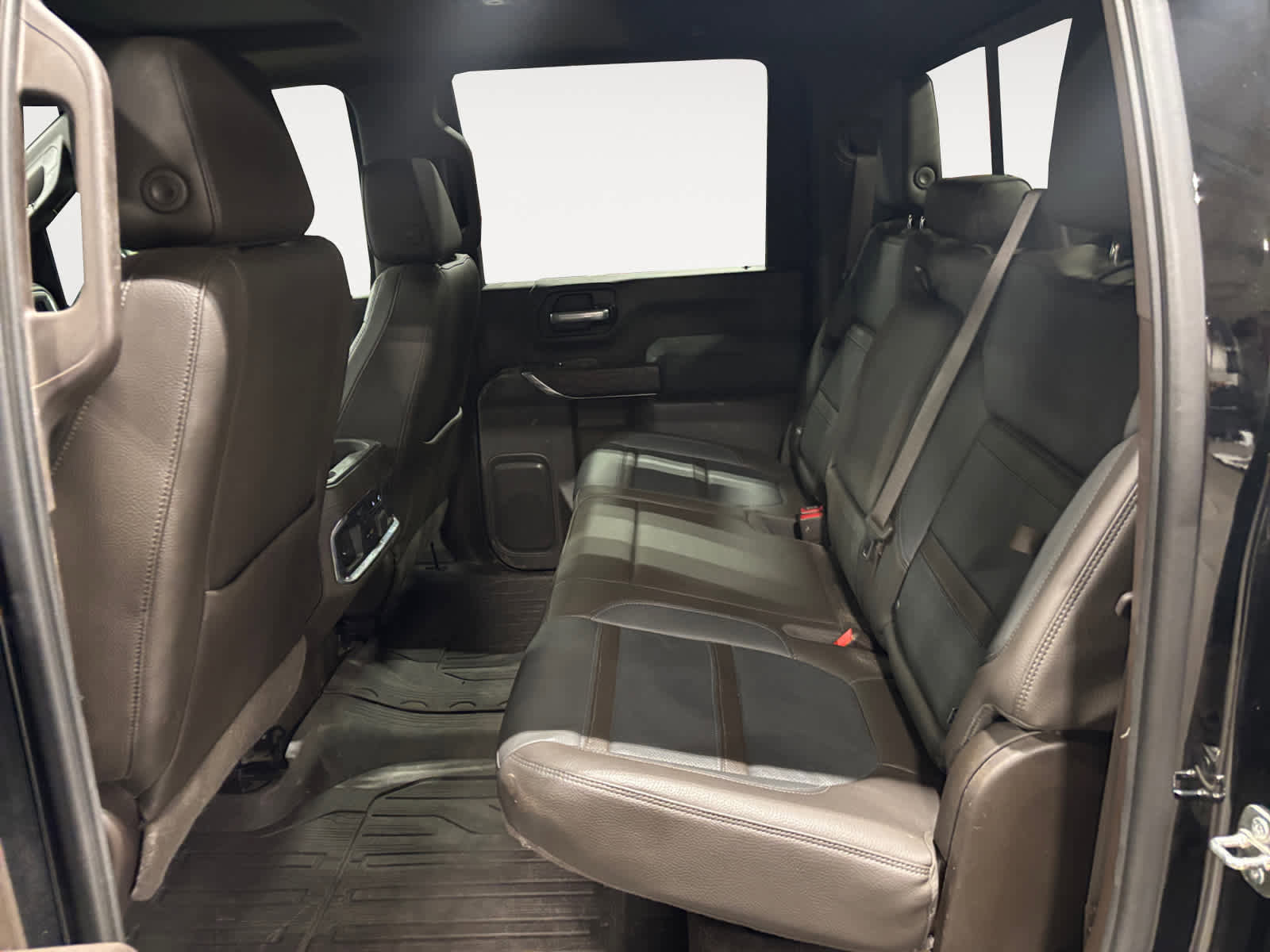 Used 2020 GMC Sierra 2500 Denali w/ Denali Ultimate Package image 14