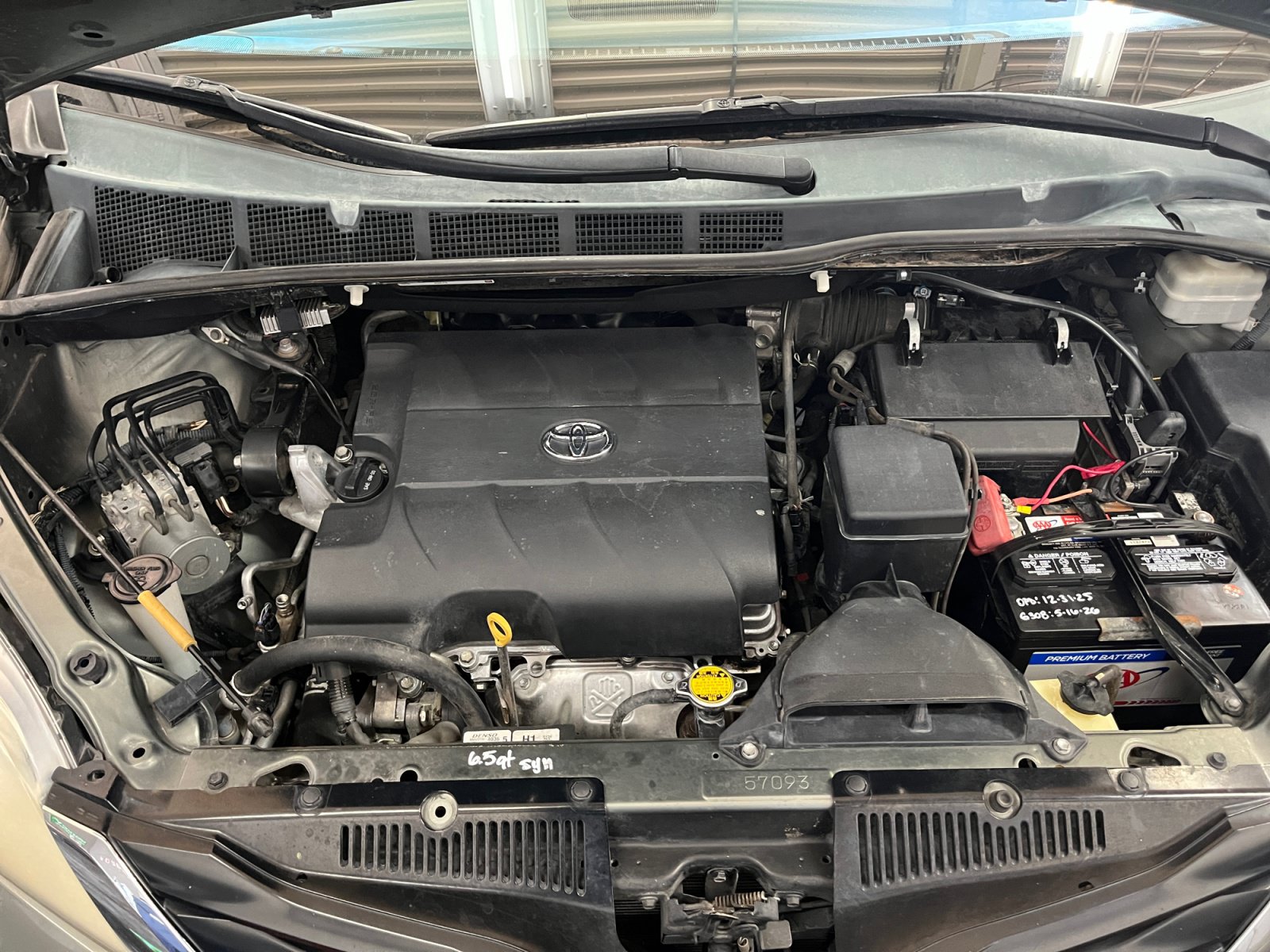 Used 2013 Toyota Sienna LE w/ Towing Pkg FWD image 32