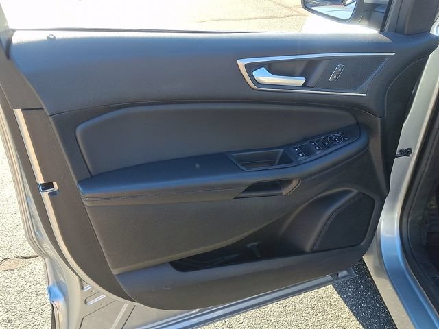 Used 2024 Ford Edge SEL AWD/4WD image 12