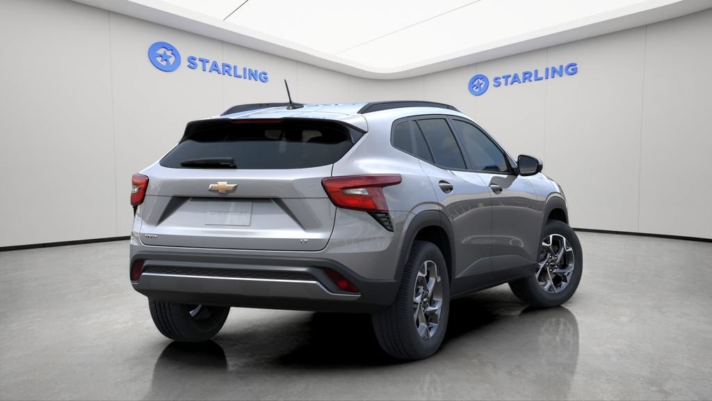 New 2026 Chevrolet Trax LT w/ Driver Confidence Package FWD image 3