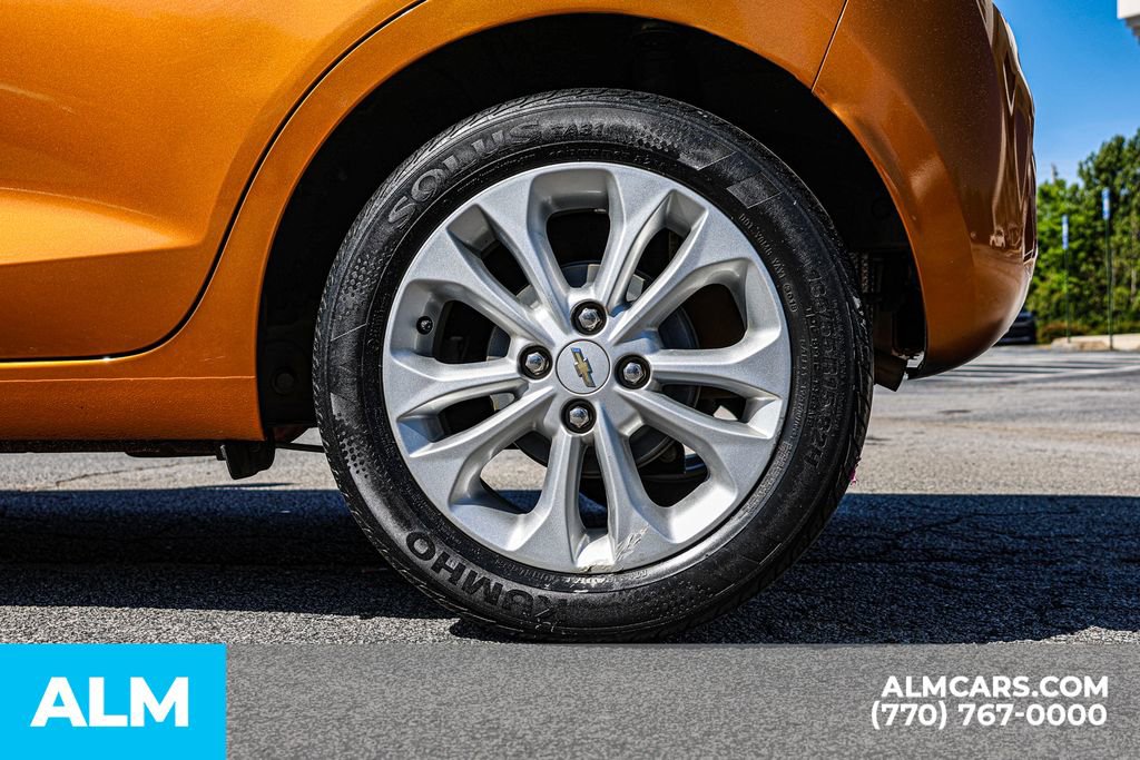 Used 2019 Chevrolet Spark LT image 17