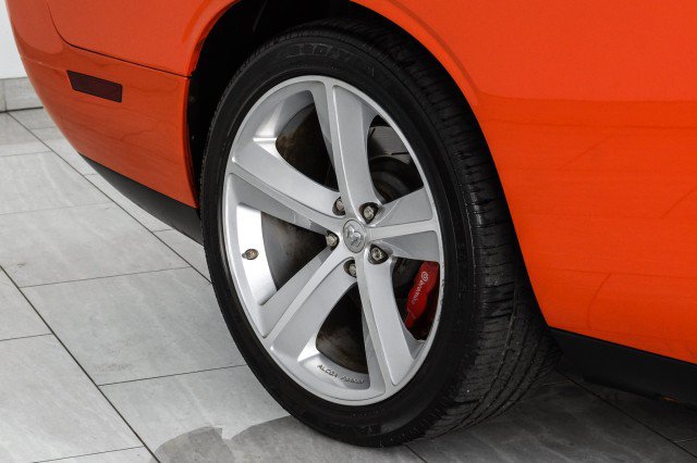 Used 2009 Dodge Challenger SRT8 w/ SRT Option Group II RWD image 53
