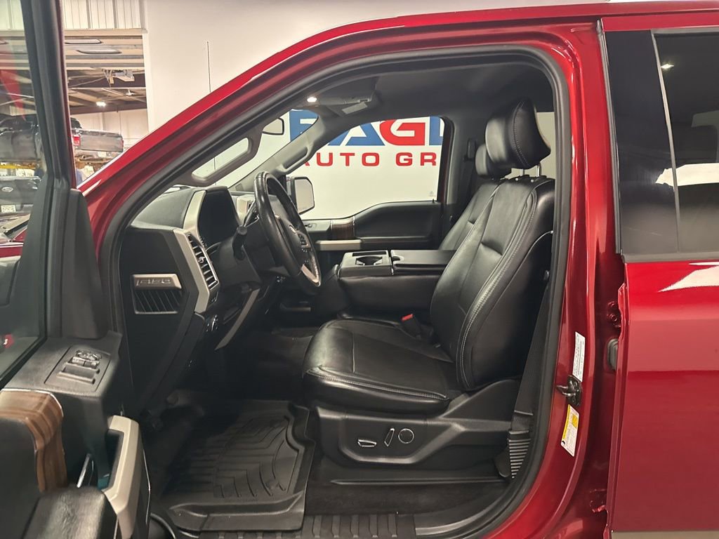 Used 2016 Ford F150 Lariat image 18