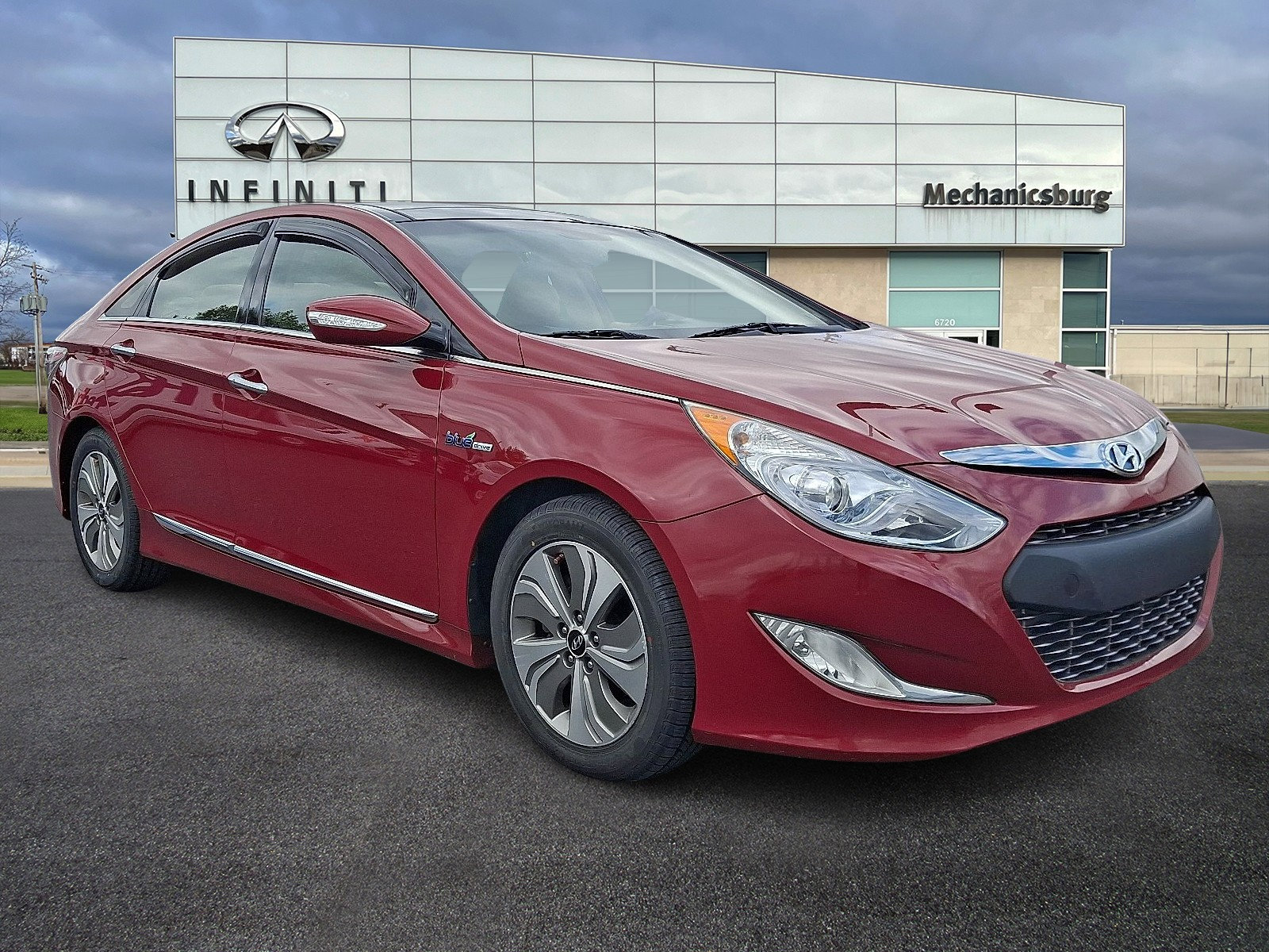 Used 2014 Hyundai Sonata Limited w/ Panoramic Sunroof Package 02
