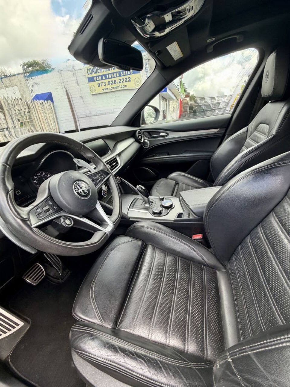 Used 2018 Alfa Romeo Stelvio Ti Sport AWD/4WD image 16