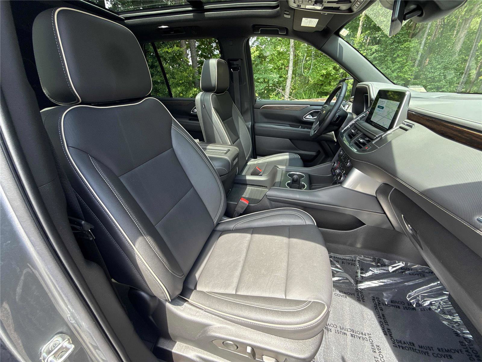 Used 2023 Chevrolet Tahoe Premier AWD/4WD image 29