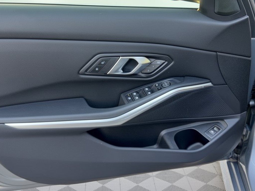 Certified 2026 BMW 330i Sedan RWD image 14