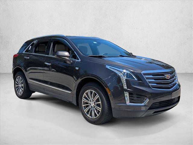 Used 2017 Cadillac XT5 Luxury w/ Driver Awareness Package FWD image 3