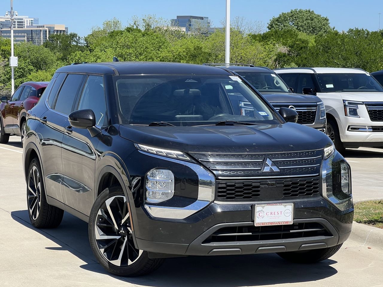 Used 2022 Mitsubishi Outlander ES image 1