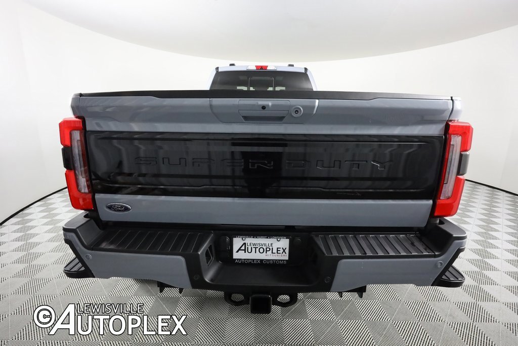 Used 2025 Ford F450 Platinum w/ FX4 Off-Road Package image 6