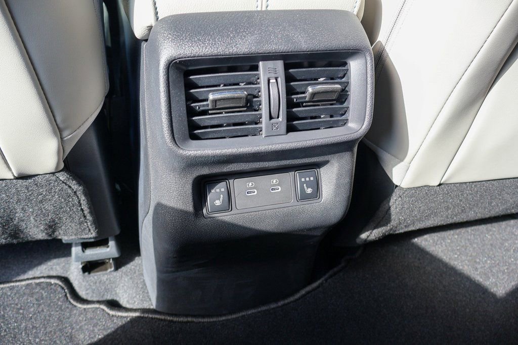 New 2026 Nissan Murano Platinum image 17