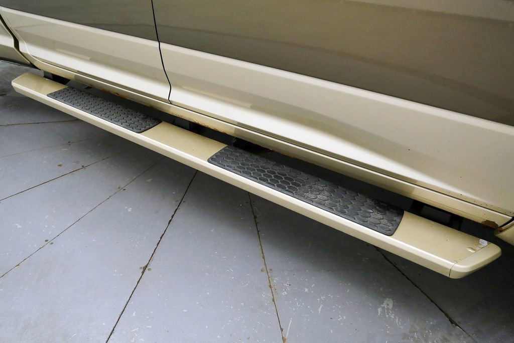 Used 2014 RAM 3500 Laramie Longhorn image 36