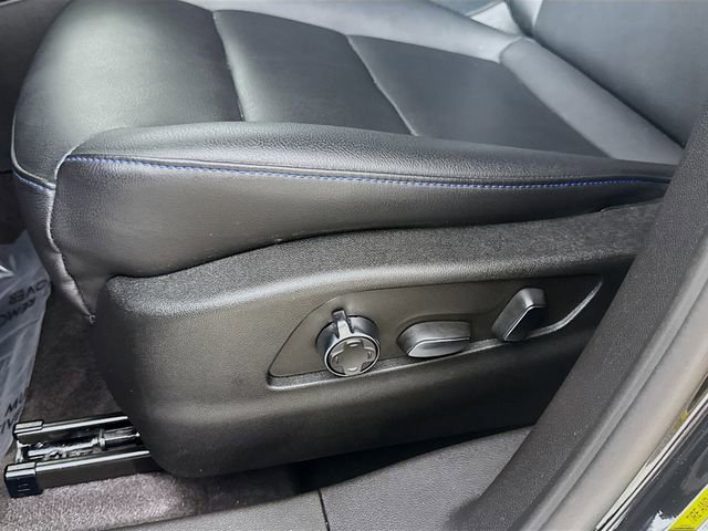 Used 2024 Cadillac XT4 Sport w/ Cold Weather Package image 20