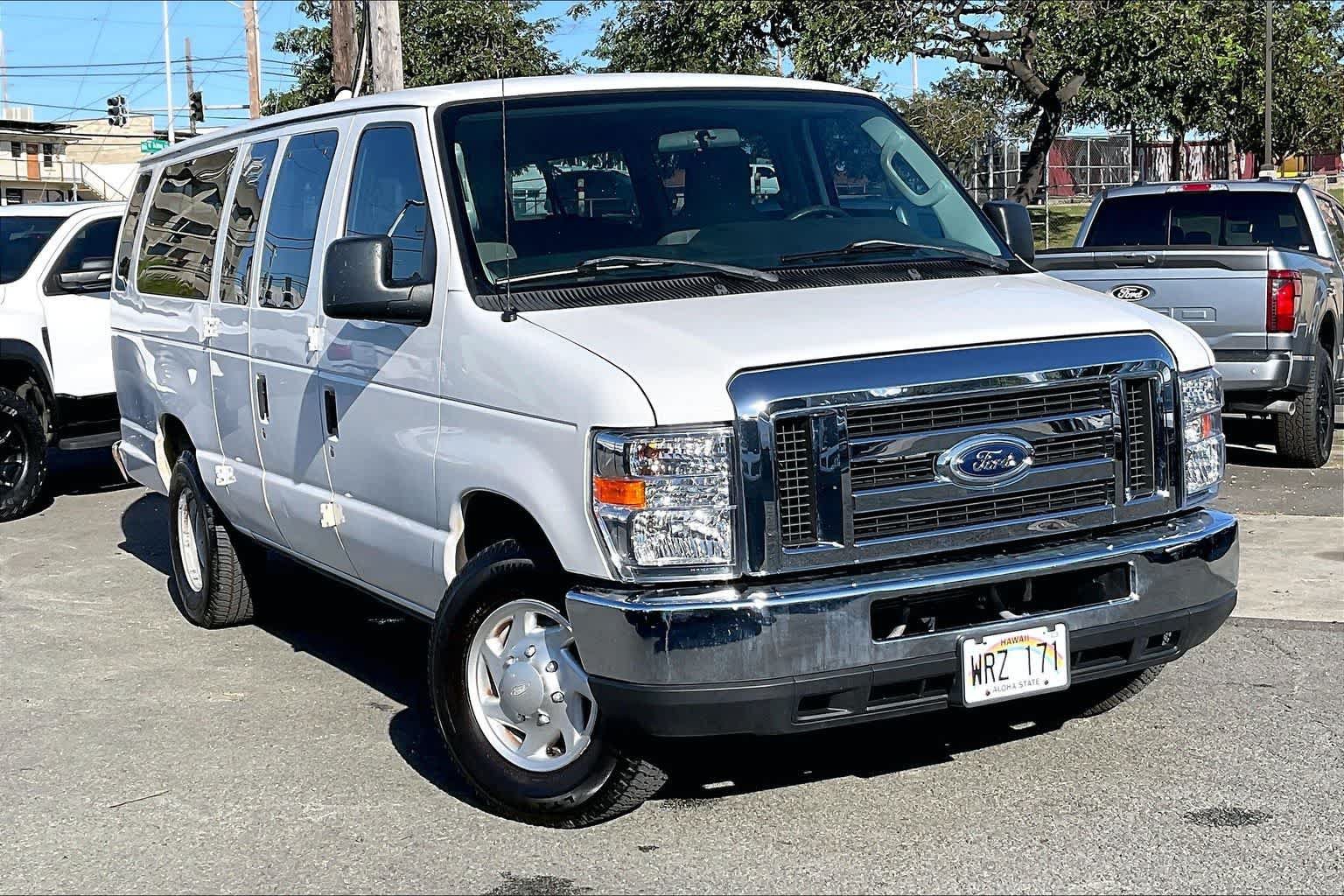 Used 2011 Ford E-350 and Econoline 350 XLT RWD image 21