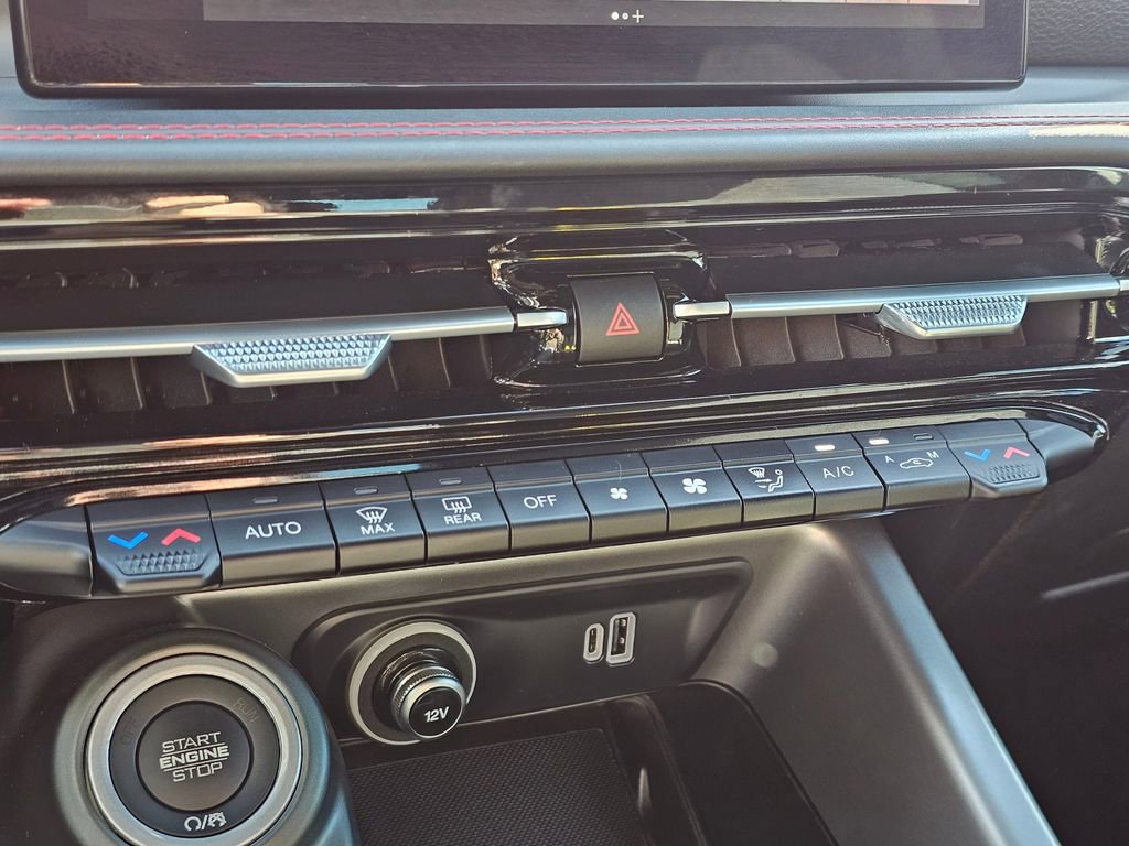 Used 2024 Dodge Hornet R/T Plus w/ Tech Pack Plus w/o Parking image 25