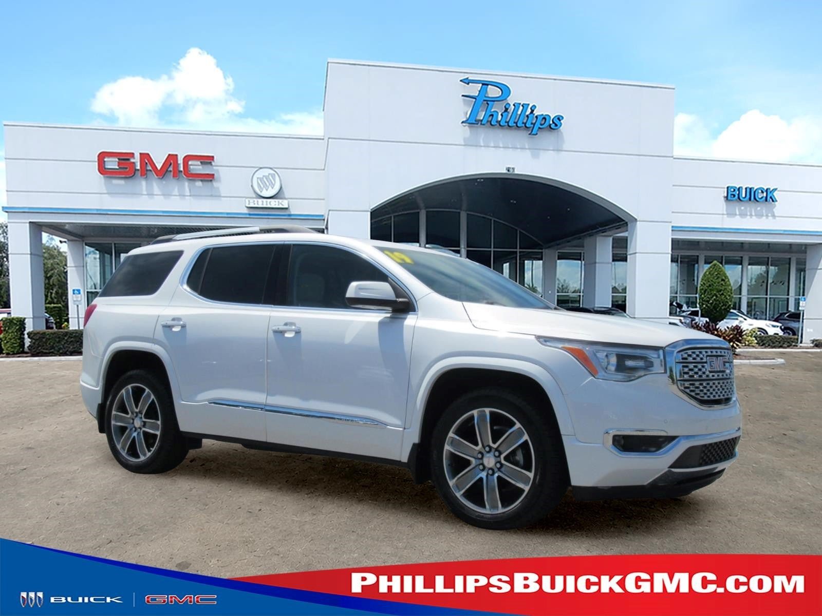 Used 2019 GMC Acadia Denali w/ Technology Package
