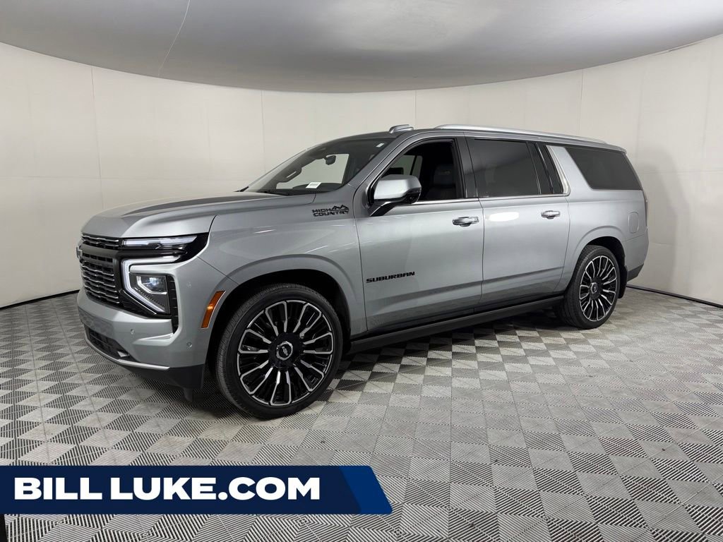 Used 2025 Chevrolet Suburban High Country AWD/4WD image 1