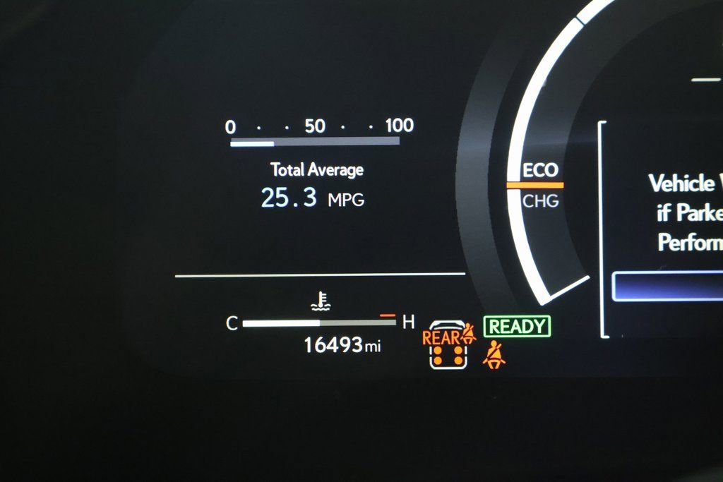 Used 2025 Lexus TX 500h AWD w/ Technology Package image 18