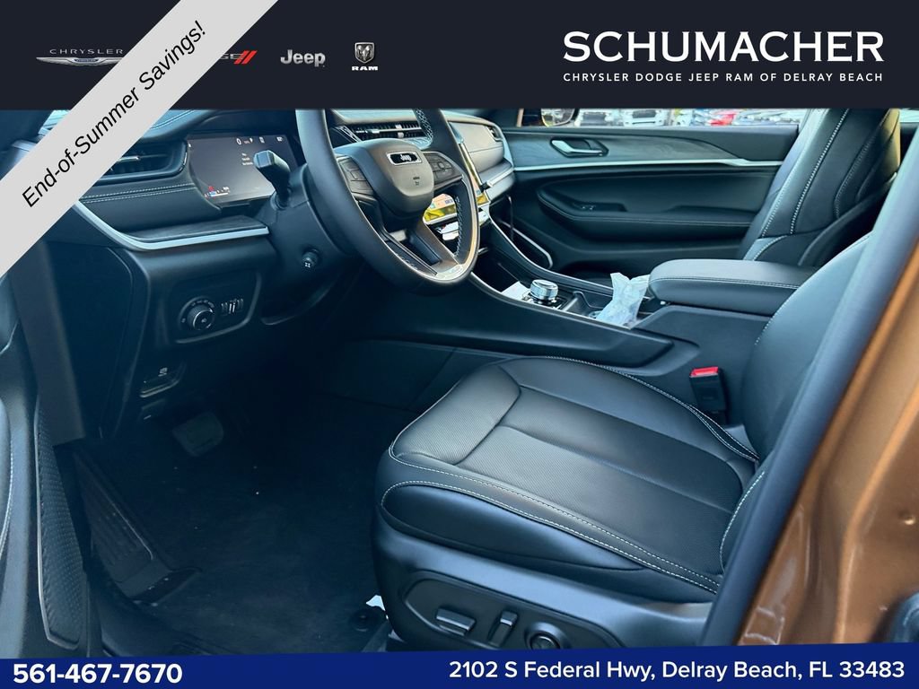 New 2026 Jeep Grand Cherokee Limited AWD/4WD image 12