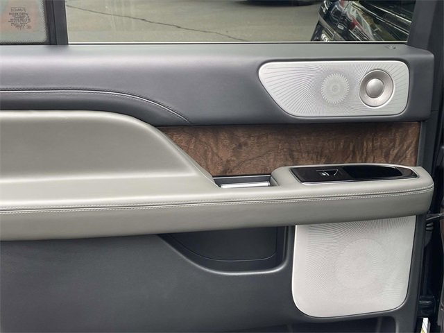 Used 2024 Lincoln Navigator L Black Label image 24