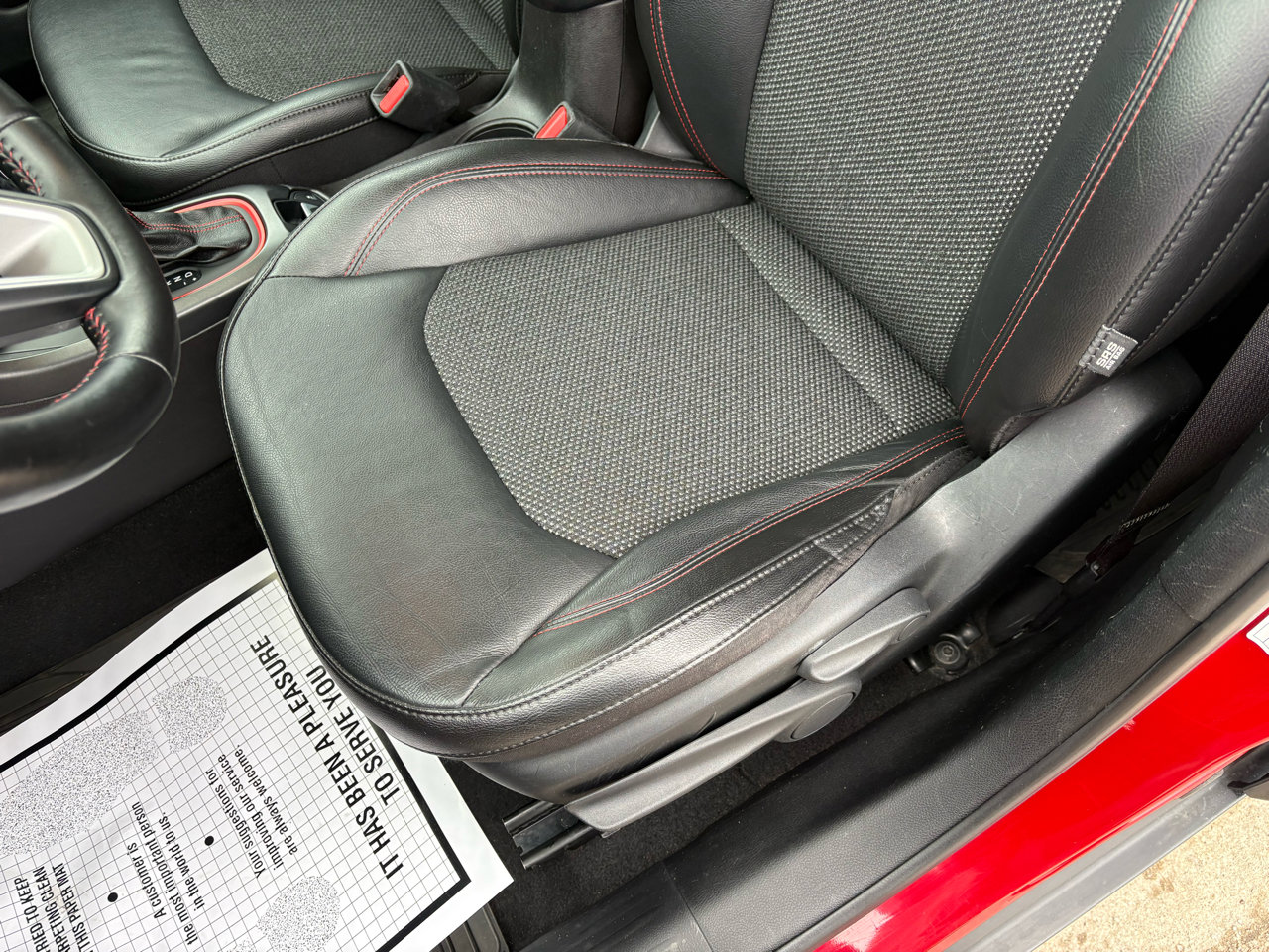 Used 2020 Jeep Compass Trailhawk image 14