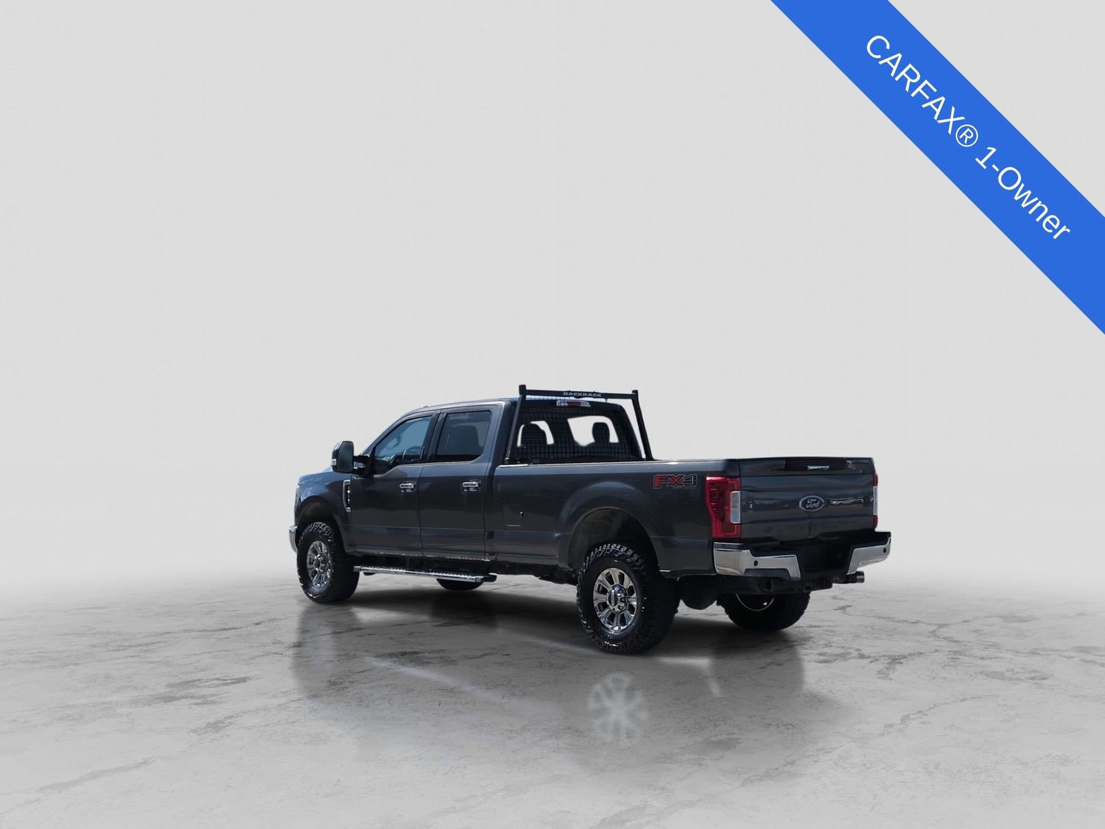 Used 2019 Ford F250 XLT w/ XLT Premium Package image 5