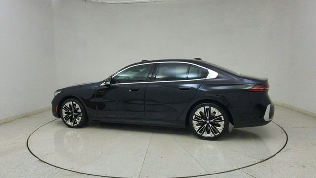 Used 2026 BMW 530i image 70