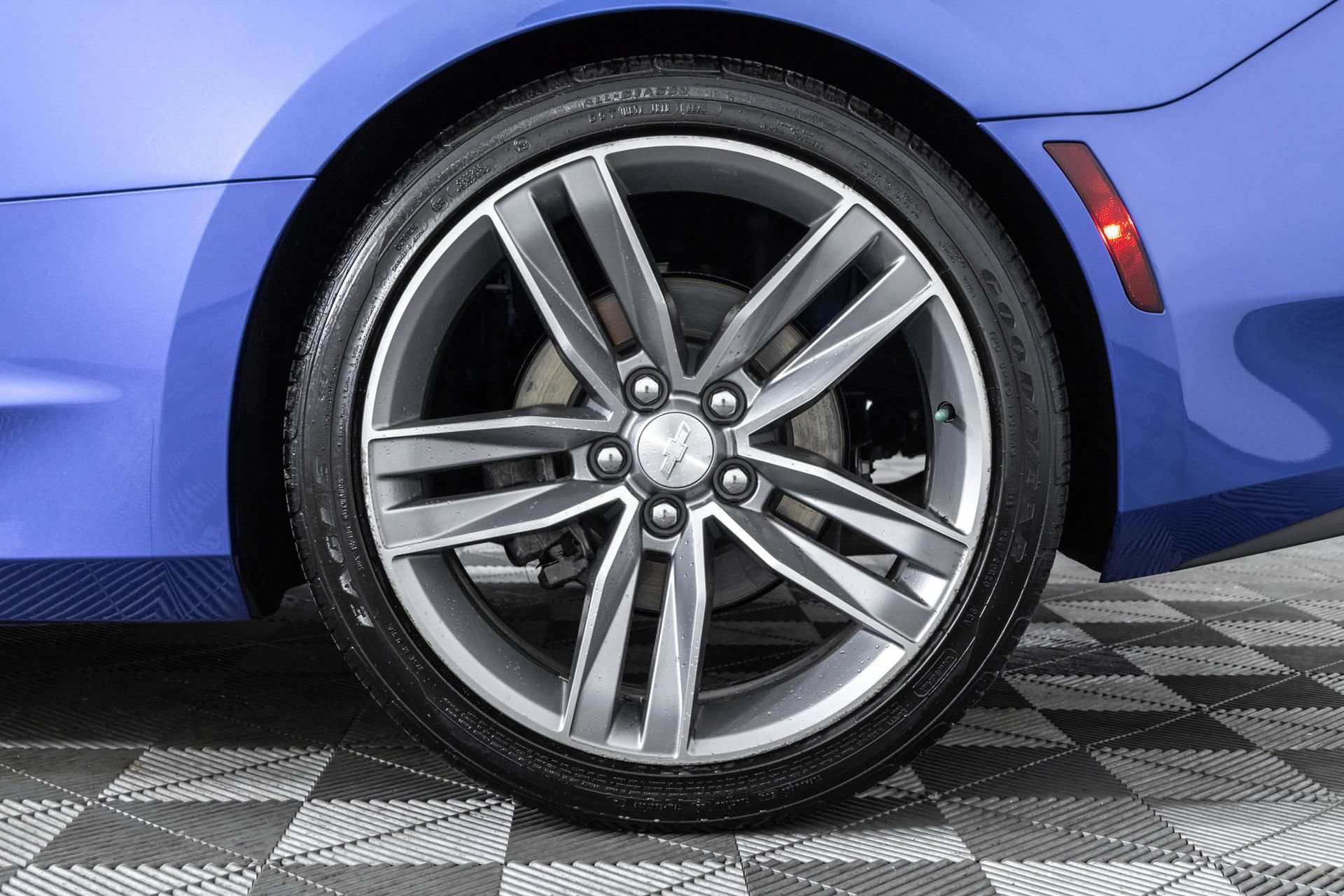 Used 2017 Chevrolet Camaro LT w/ RS Package RWD image 40