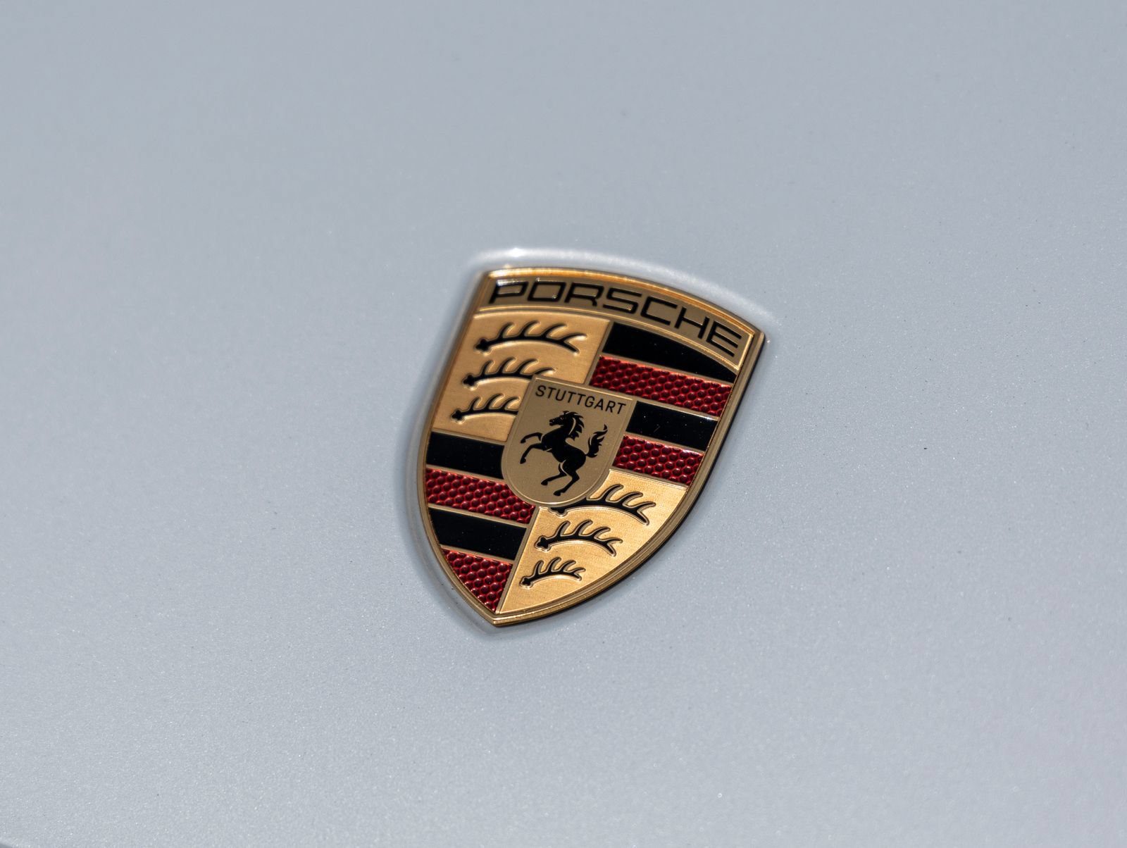 Certified 2026 Porsche Macan 4 Electric AWD/4WD image 18