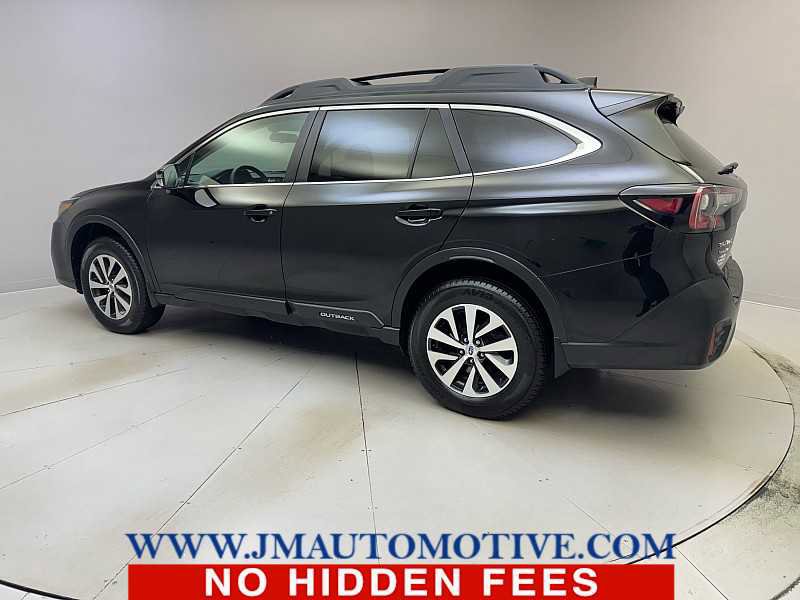 Used 2020 Subaru Outback Premium AWD/4WD image 3