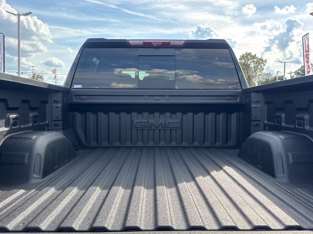 New 2026 GMC Sierra 1500 Denali w/ Technology Package AWD/4WD image 13