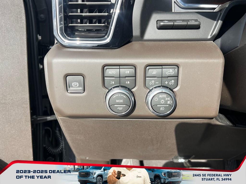 New 2026 GMC Sierra 1500 Denali w/ Denali Reserve Package image 24
