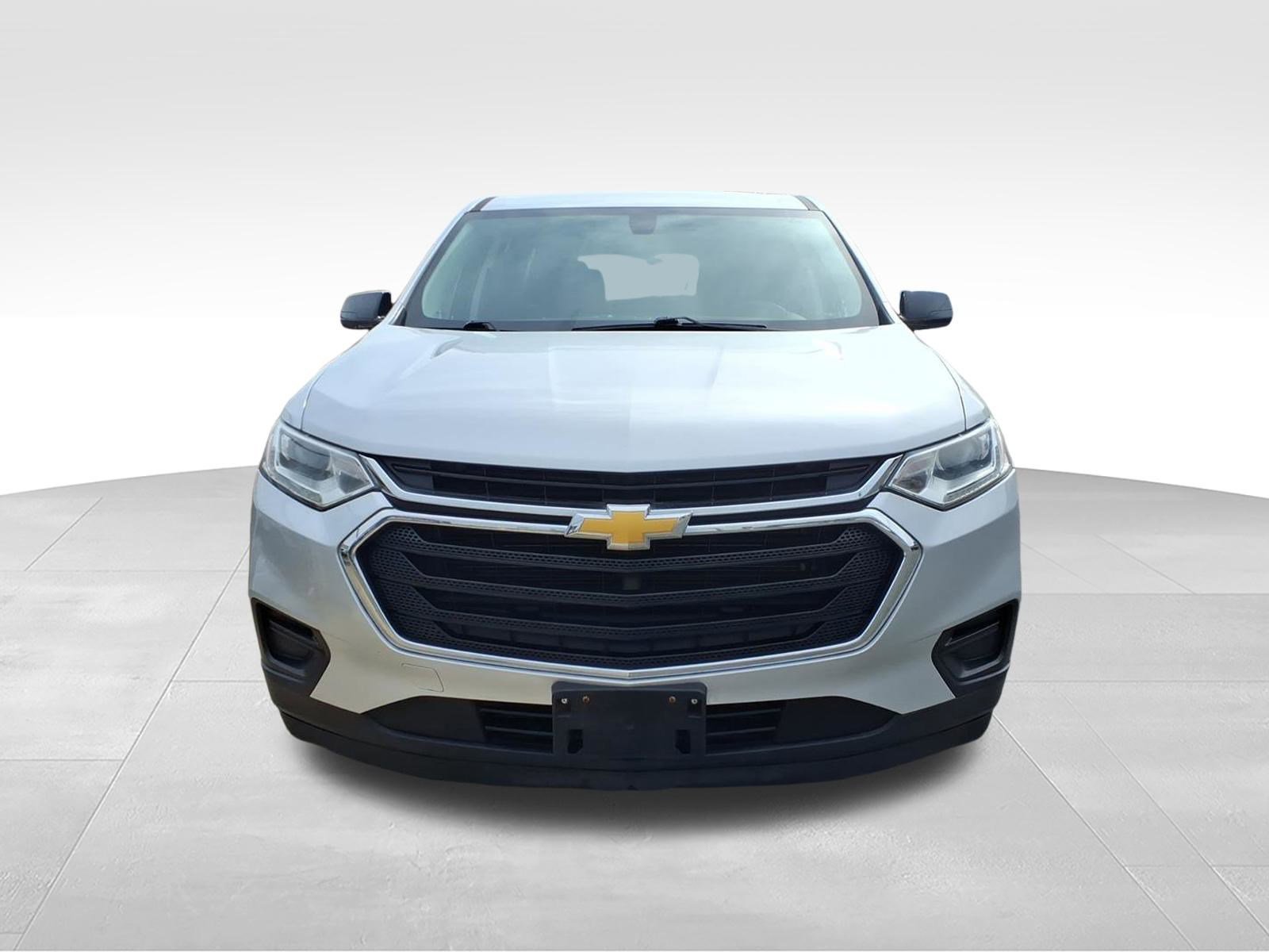 Used 2019 Chevrolet Traverse LS image 2