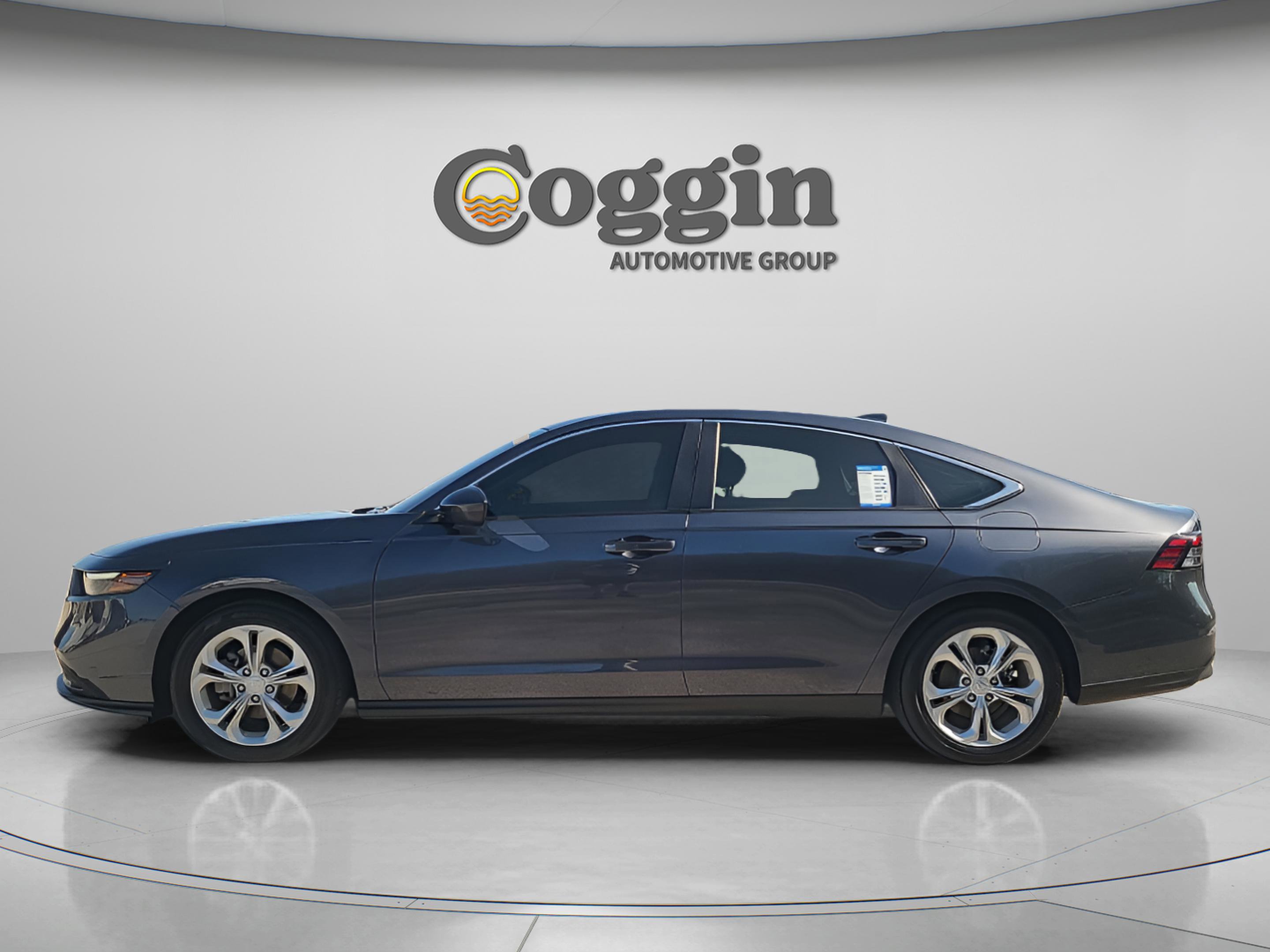 Certified 2023 Honda Accord LX image 3