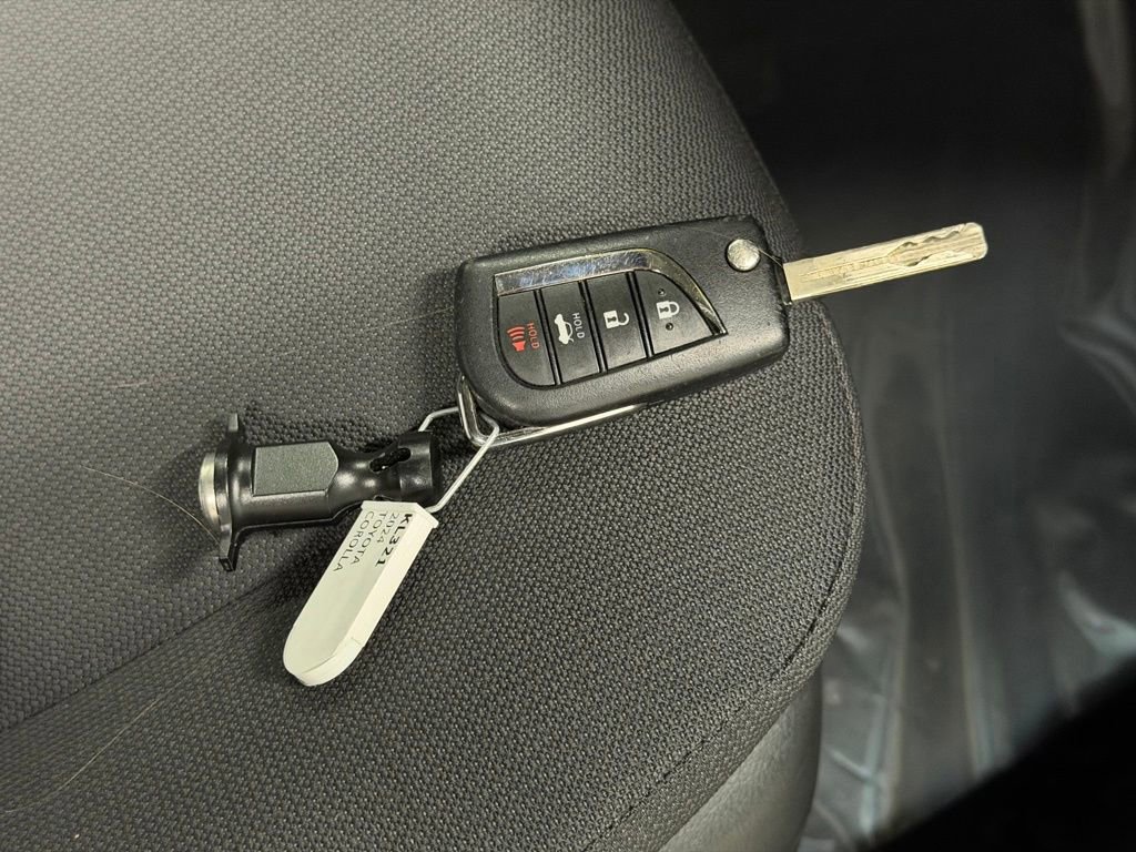Used 2024 Toyota Corolla LE image 36