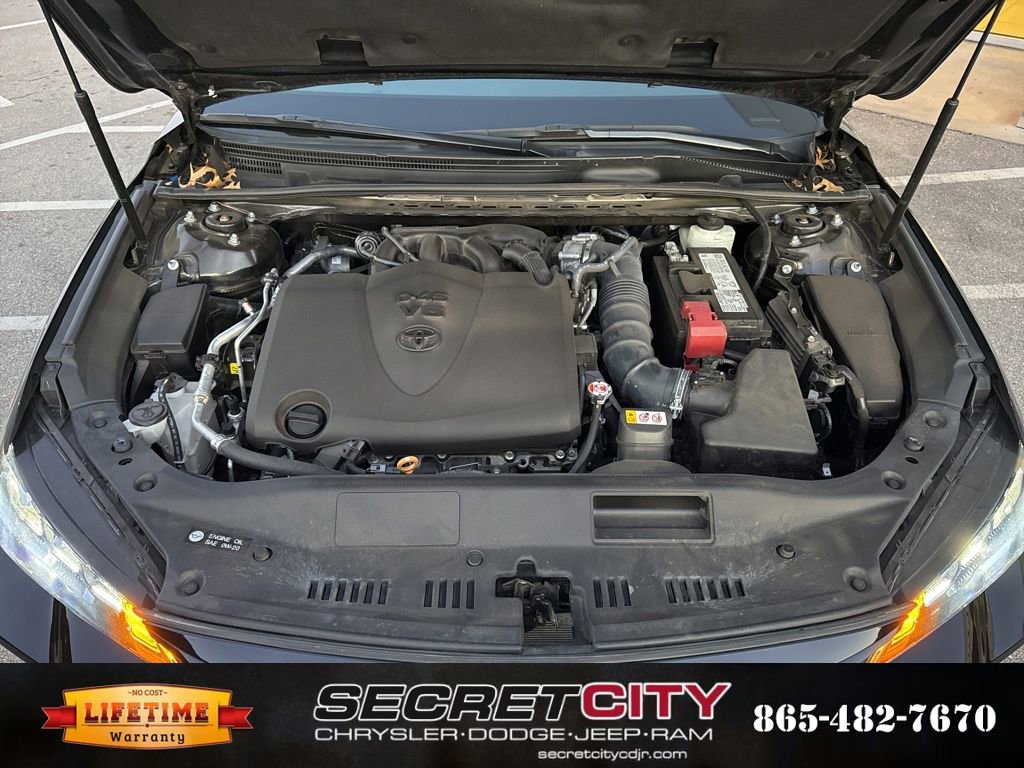 Used 2021 Toyota Avalon TRD image 38