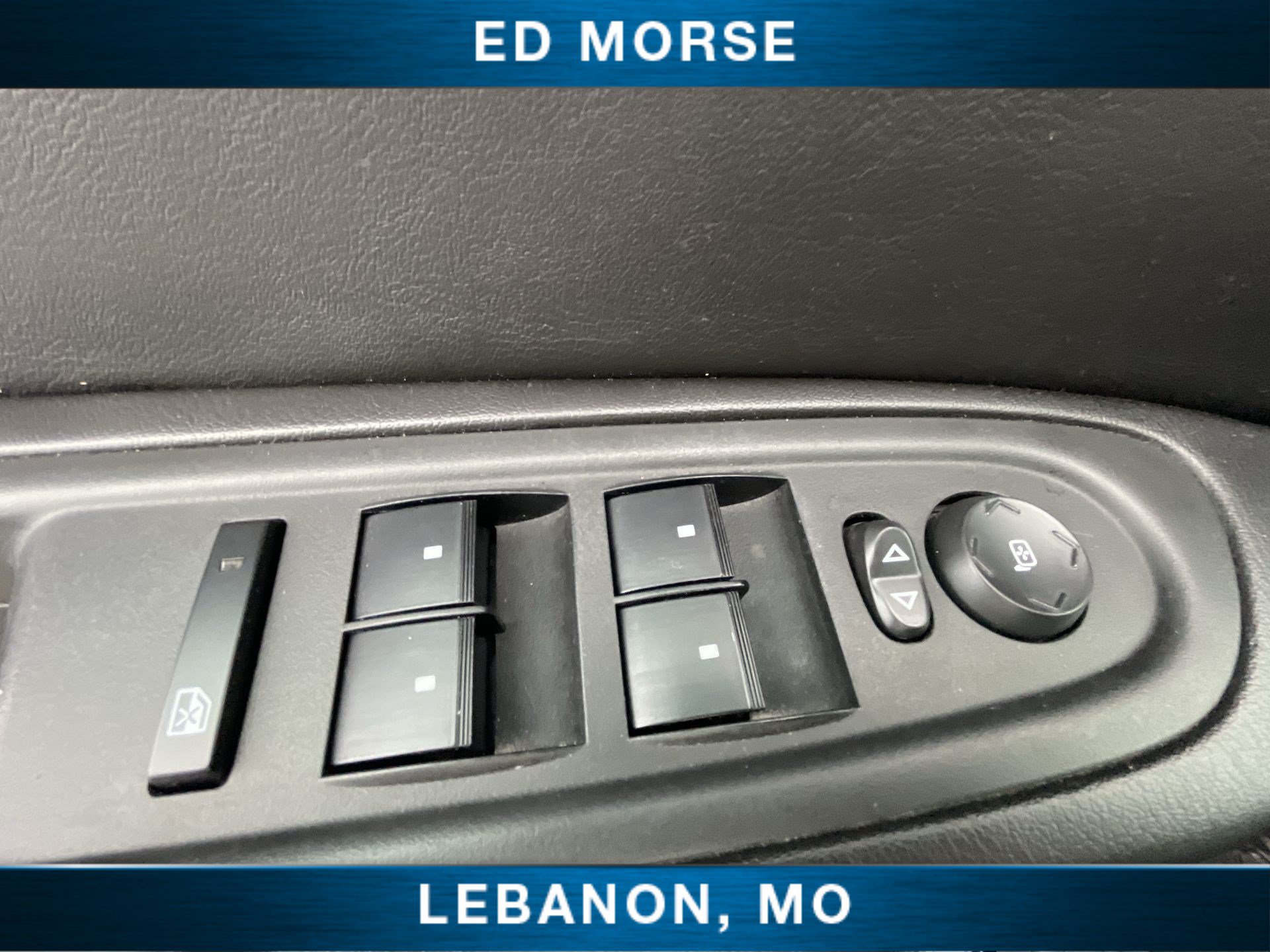 Used 2017 Chevrolet Traverse LT w/ Style and Technology Package FWD image 20