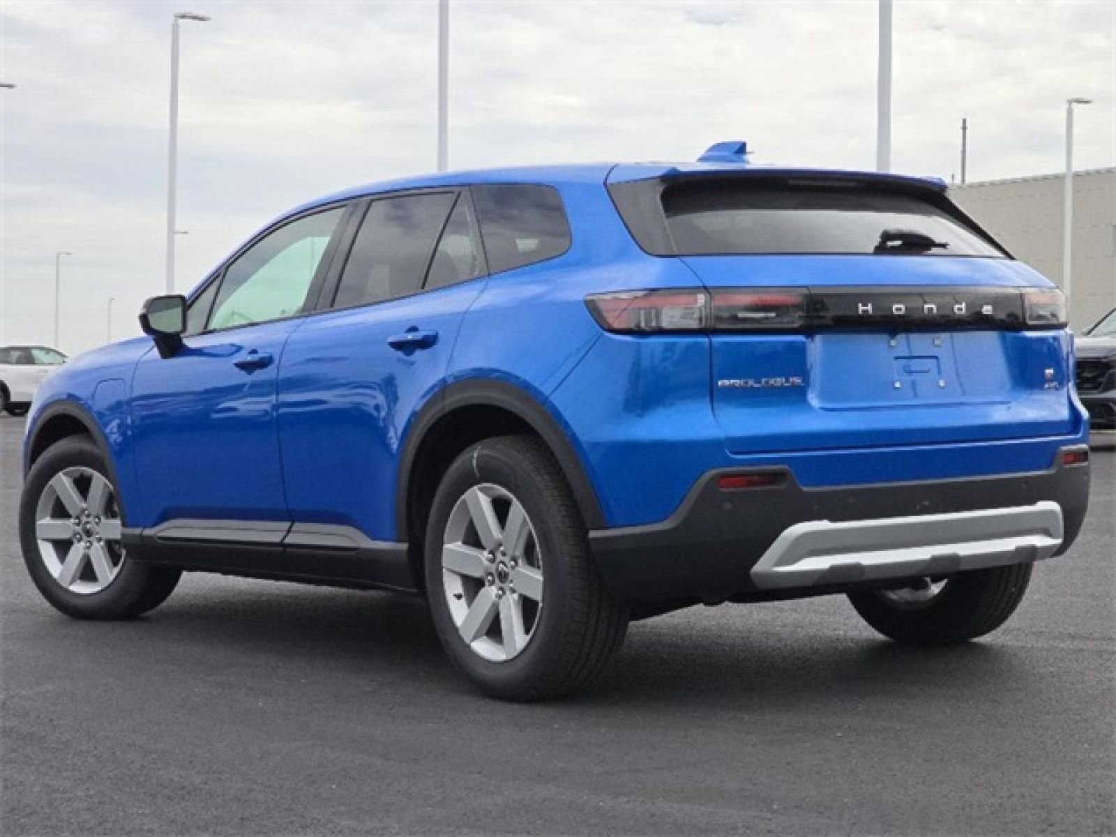 Used 2024 Honda Prologue EX image 8